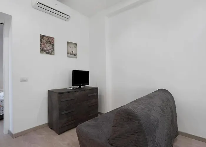 Lambrate Flat * Милан