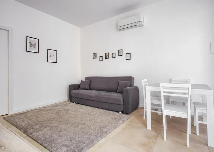 Just Urban - Bright Renovated 1-br Near Navigli & Metro M2 Apartment Mailand