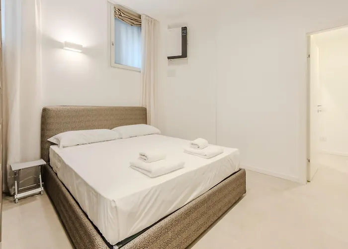 Easytopstay - Smart Living A Apartment