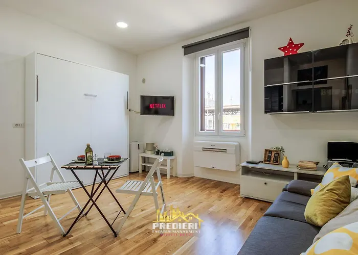 Apartment Near The Station & Wi-fi *