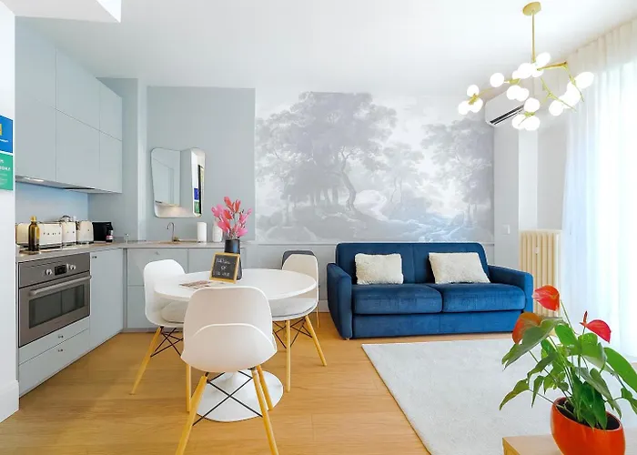 Casa Angelo Design Flat - Milan, Porta Venezia, 3 Metro Stops Duomo Apartament *