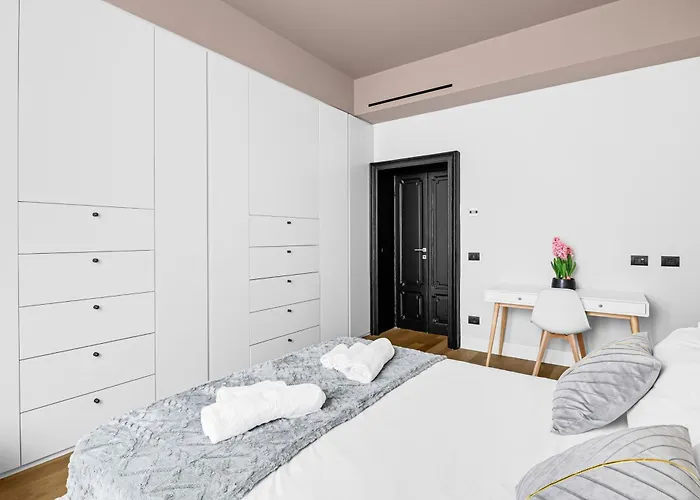 Luxury Penthouse - 5 Min To Duomo * Milano
