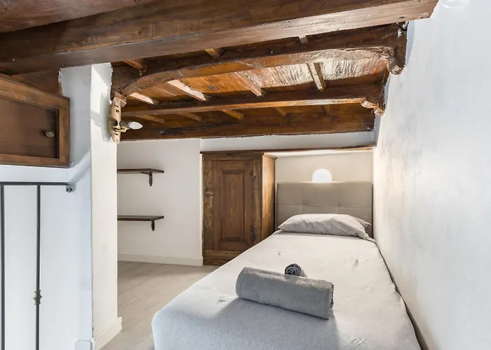 White - Duomo - 6 Posti Apartment Milan