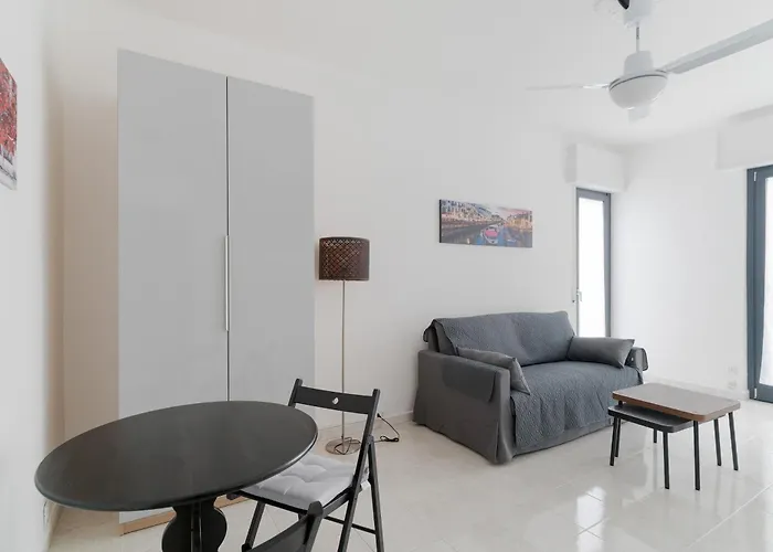 Guesthost - Cimiano M2 Cosy Lägenhet