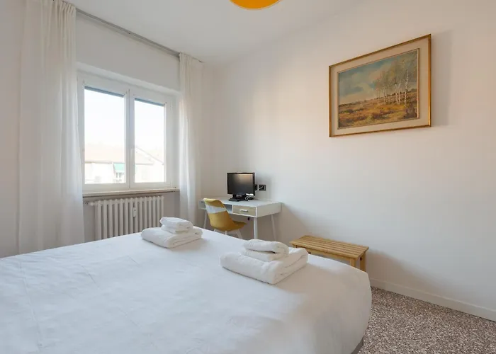 Apartman Guesthost - Comfy Family In Milánó