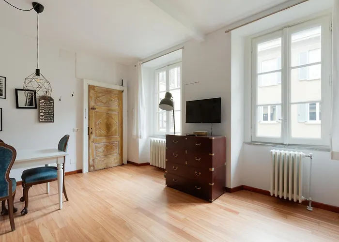 Apartman Guesthost - Sant'ambrogio & Duomo Elegant *