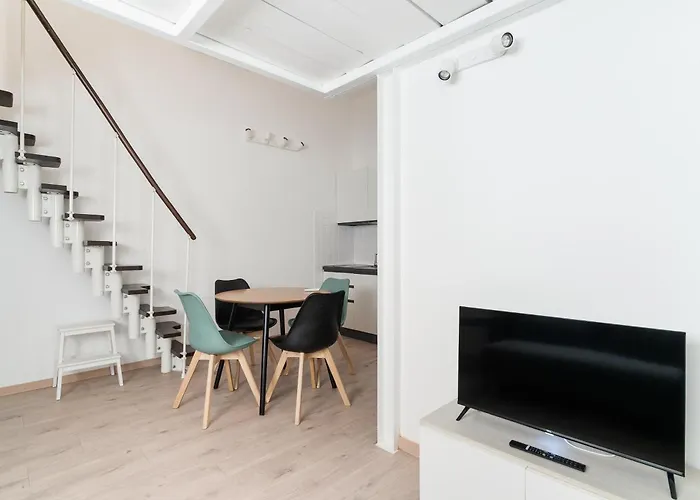 Appartamento Guesthost - Bright Navigli