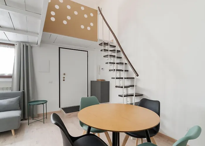 Appartamento Guesthost - Bright Navigli *