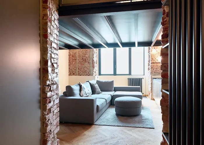 Isola Stylish Loft In 밀라노