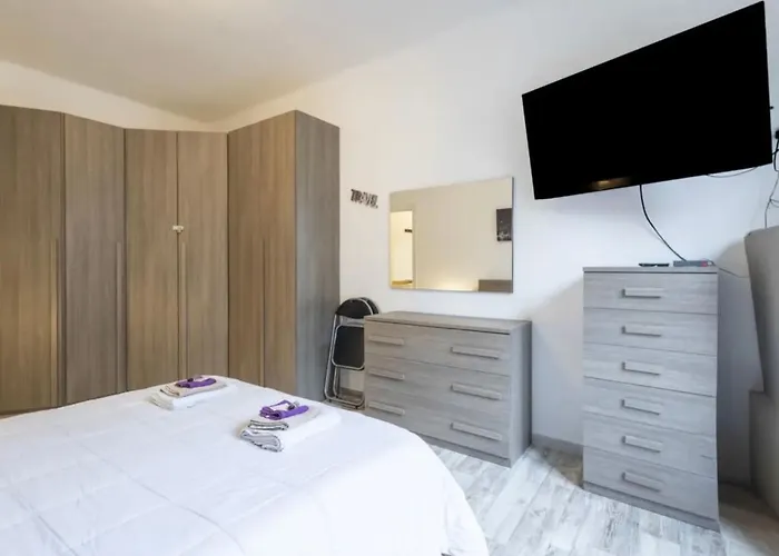 Appartement Mi Suzzani Milaan