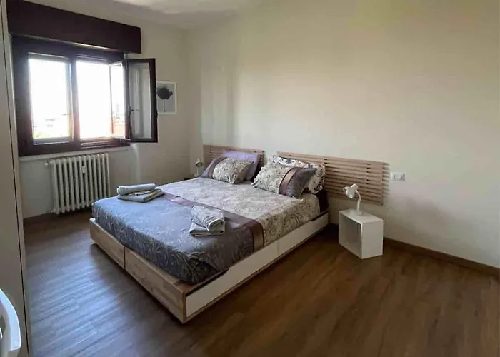 Simona -bocconi,naviglio,duomo,milano-cortina,ieo,iulm,assago Forum Apartmán Milán