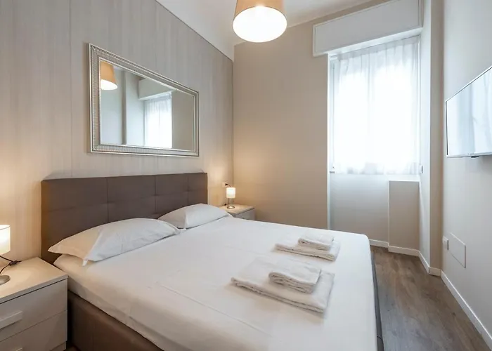Duomo B - Quiet Two Bedrooms & Bathroom * Milánó