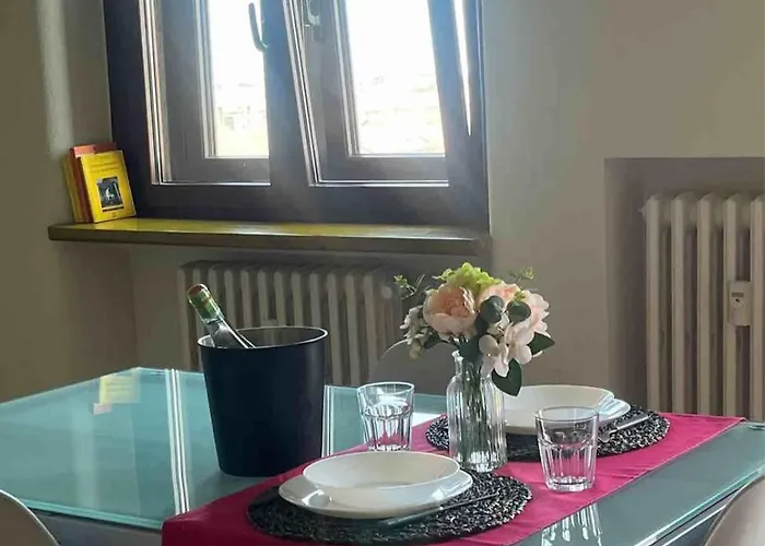 Simona -bocconi,naviglio,duomo,milano-cortina,ieo,iulm,assago Forum Apartmán