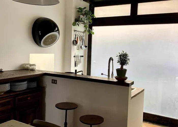 Daire Loft Industriale In Zona Darsena *