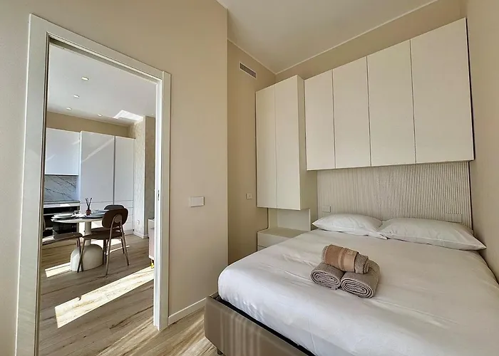 - Corso Garibaldi - Apartamento
