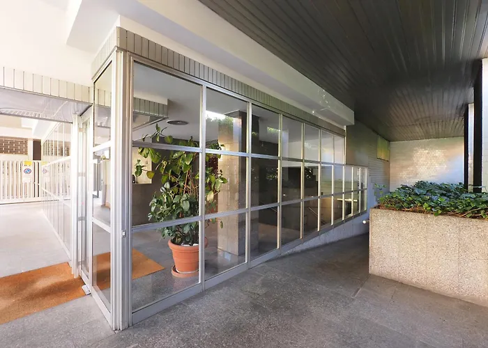 Daire Primo Piano - Rosellini Milano