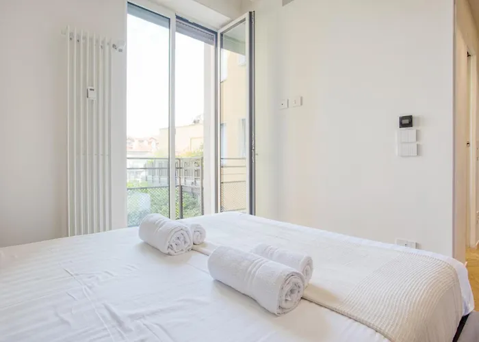 Easylife - Stile Con Balcone Vicino Al Duomo * Milano