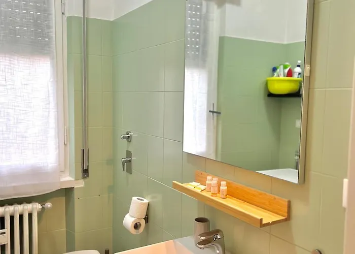 Apartment 15 Minutes From The Duomo - New With Every Comfort *