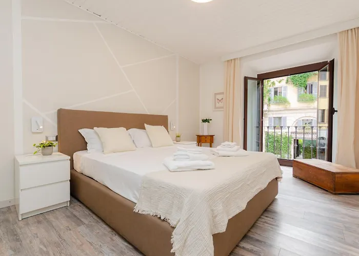 Apartament Vivimihome - Corso 9 Mediolan