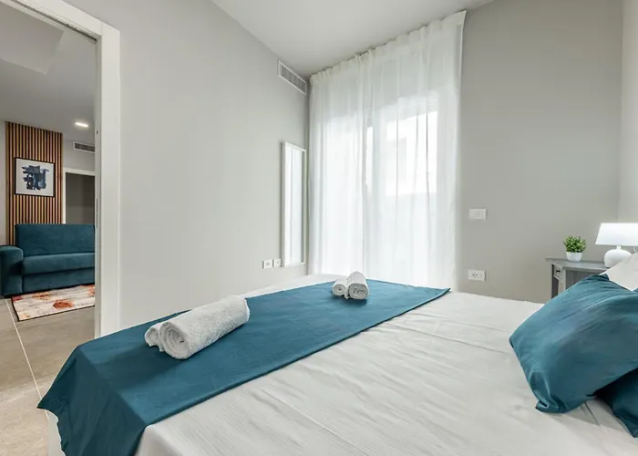 Navigli Elegante Oasi Di Comfort E Design アパート ミラノ