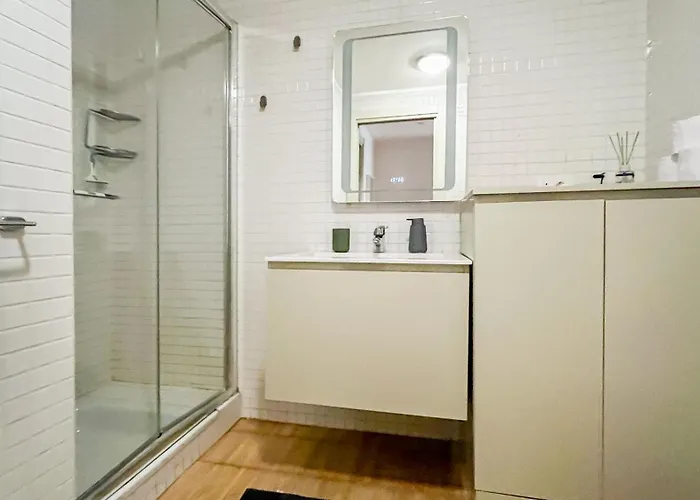 Yuna Rent - Residenza Navigli Апартаменты *