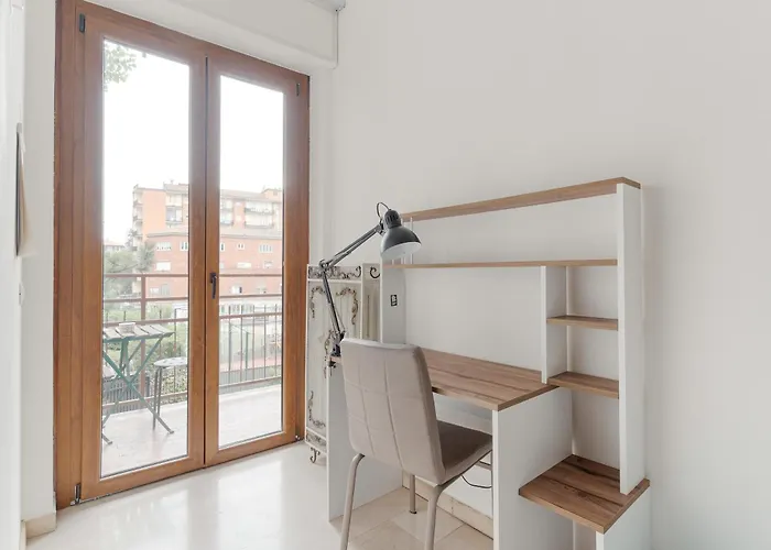 Guesthost - Mm3 Corvetto Bright * Milaan