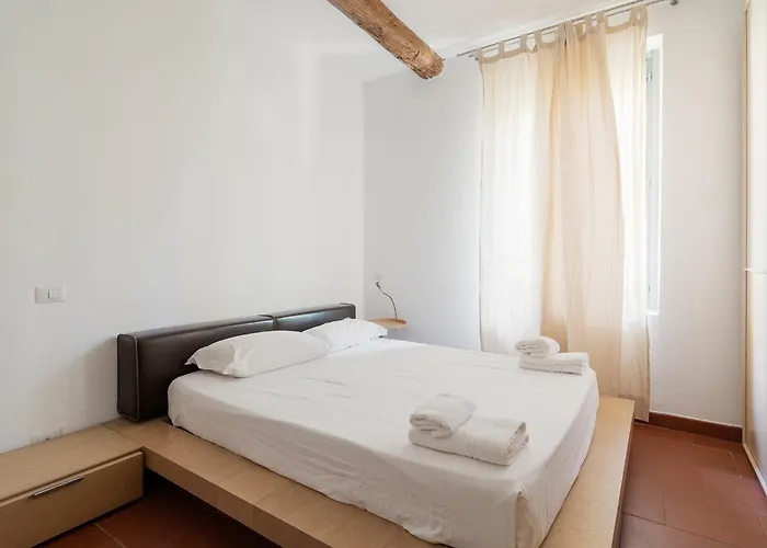 Guesthost - Cassina De' Pomm - Lovely Mediolan