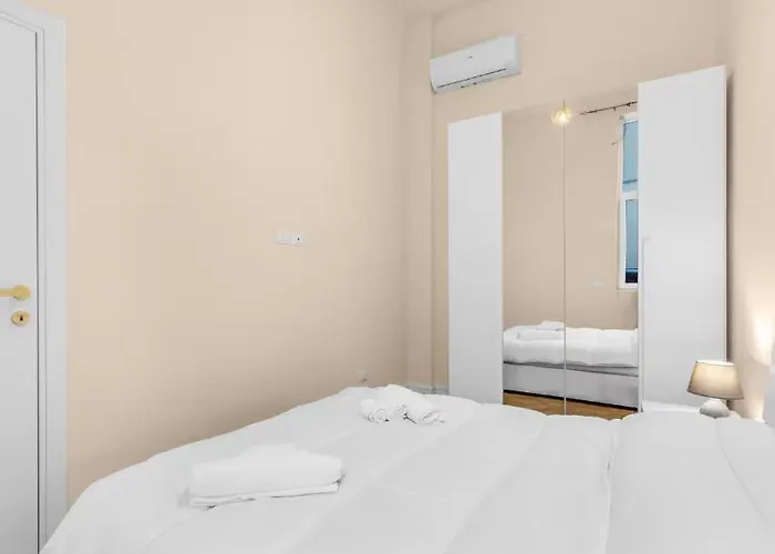 Loft The Palm - Metro M2, Spazioso & Parcheggio