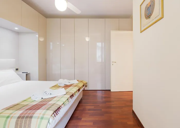 Apartment Guesthost - Arco Della Pace *