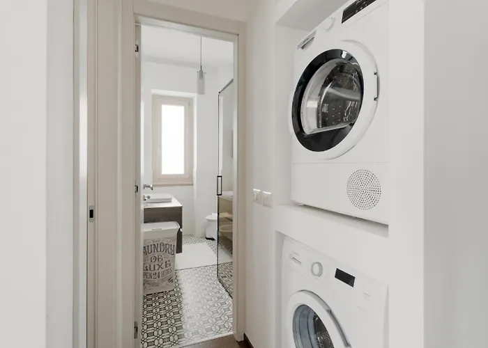 Guesthost Apartment Milan