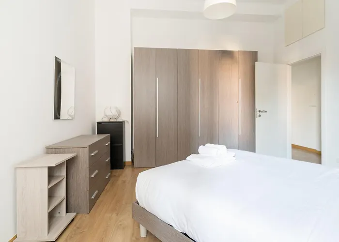 Guesthost - Modern & Cozy In X4 *