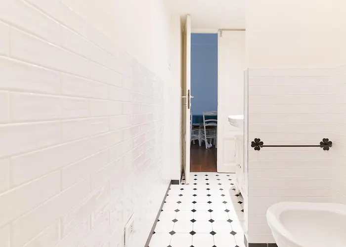 Guesthost - Porta Venezia & Buenos Aires Milão