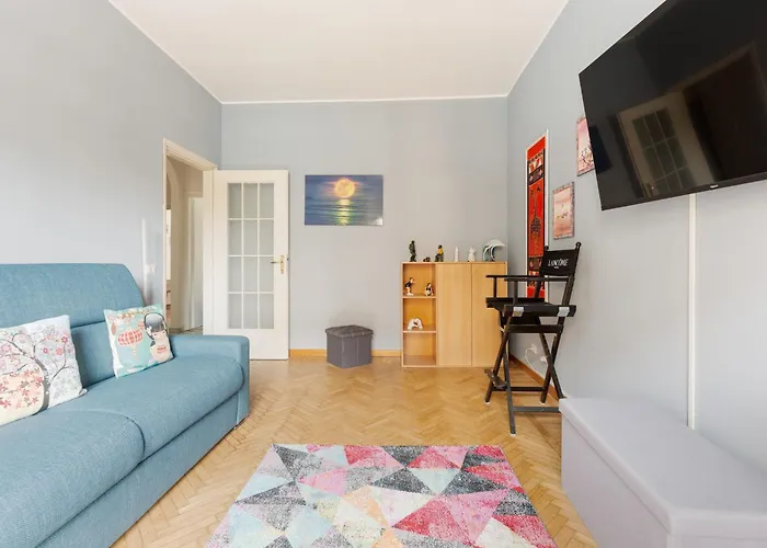 아파트 Guesthost - Unimi & Politecnico Roomy With Balcony