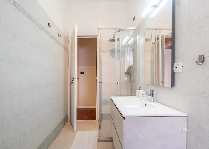 Appartamento De Angeli M1- Cosy With Balcony *