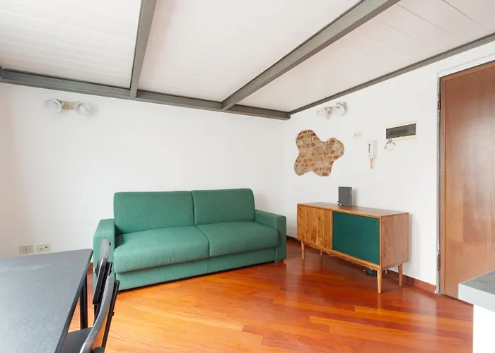 Amendola- Cozy On 2 Levels Milán