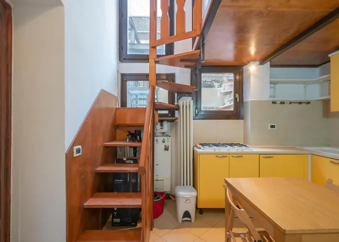 I Host - Monza 15 - 2 *