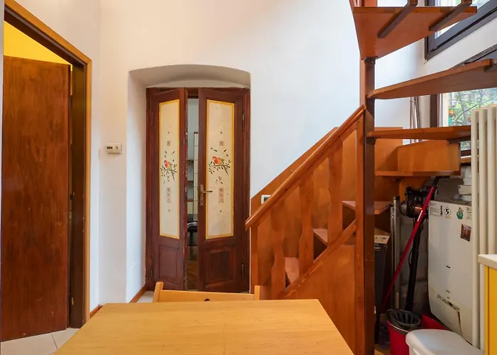 I Host - Monza 15 - 2 *