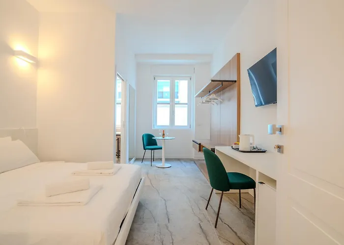 Penzion Italianflat - Vandom 1 Duomo Foresteria Lombarda 3*