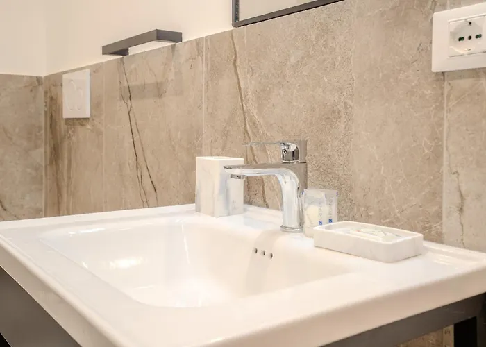 Italianflat - Vandom 1 Duomo Foresteria Lombarda Penzion