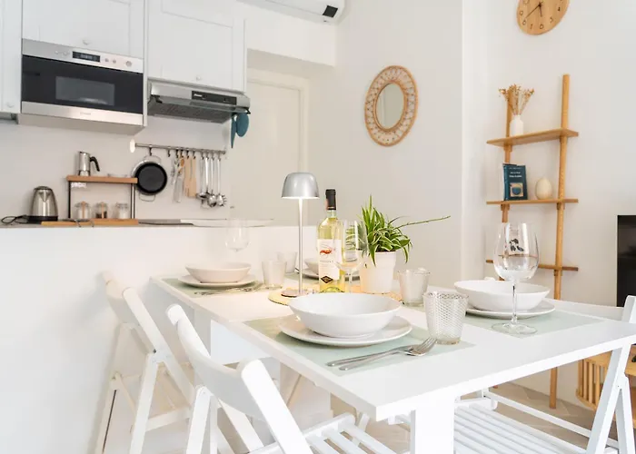 Cozy 1 Bdr - Downtown Navigli, Duomo 아파트