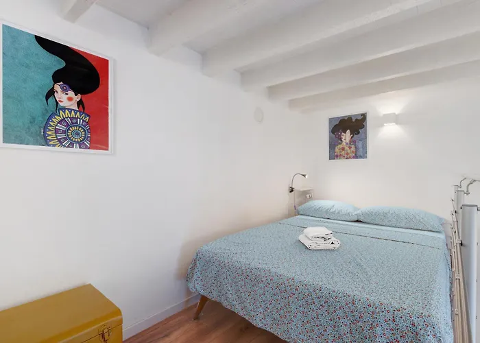 Appartement L Angolo Di Giulia, Tradizionale Casa Di Ringhiera *
