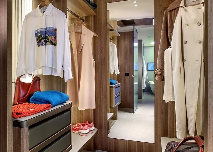 Hotel Cavour 4*