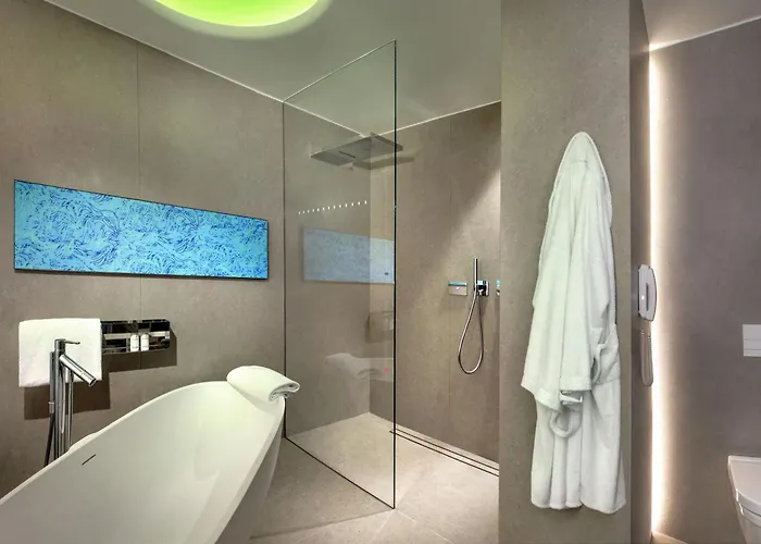 Cavour 4* Milán