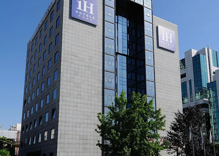 酒店 Ih Lorenteggio 米兰