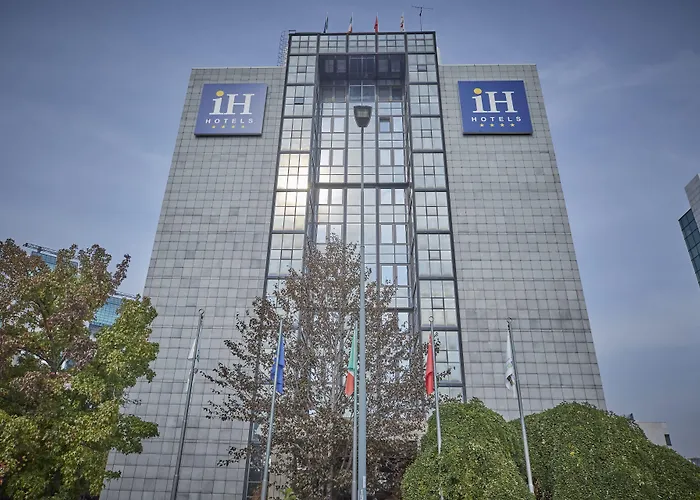 Ih Lorenteggio 酒店 米兰