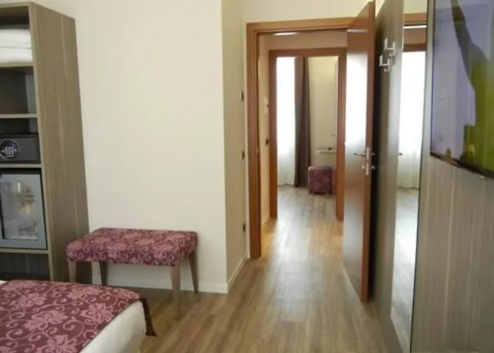 Szálloda Delle Nazioni Milánó