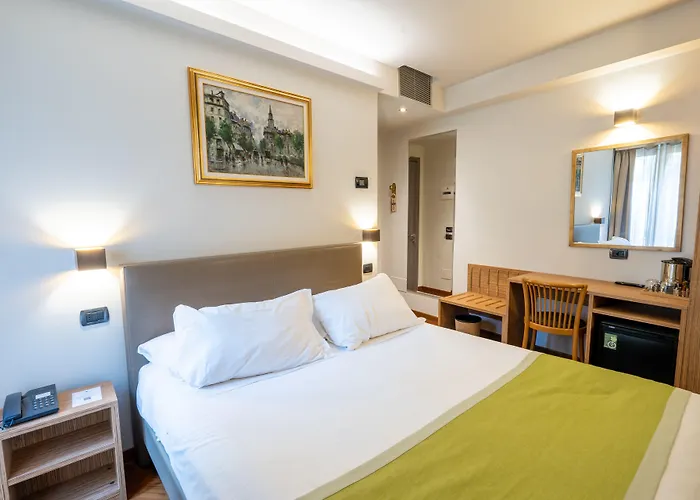 Regina Hotel 4*