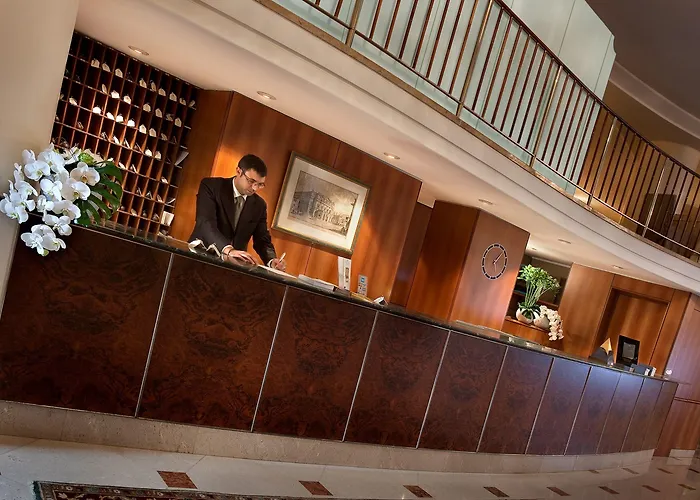 Hotel Cavour
