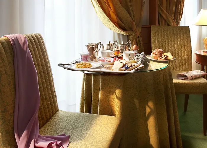 Cavour Hotel Milán