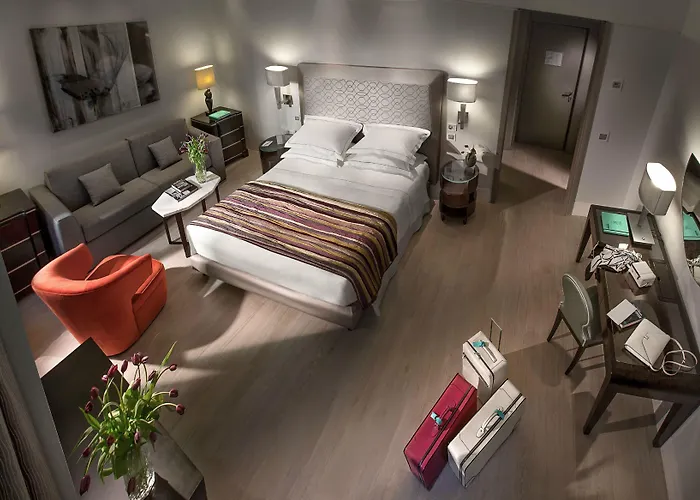 Hotel Cavour